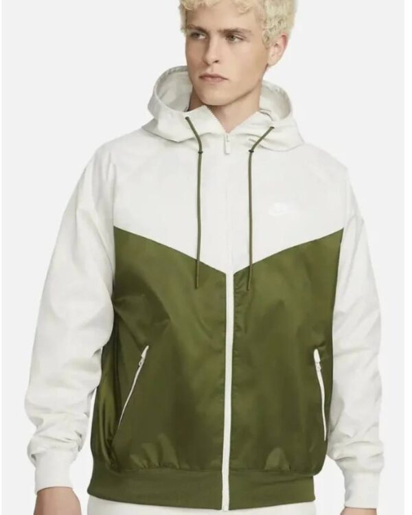 Nike Men’s Sportswear Windrunner Hooded Jacket